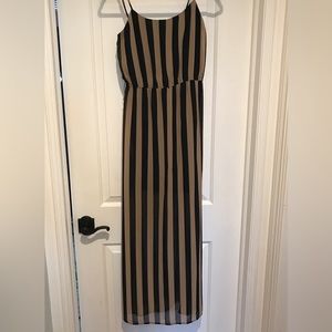 Beautiful light maxi dress size S